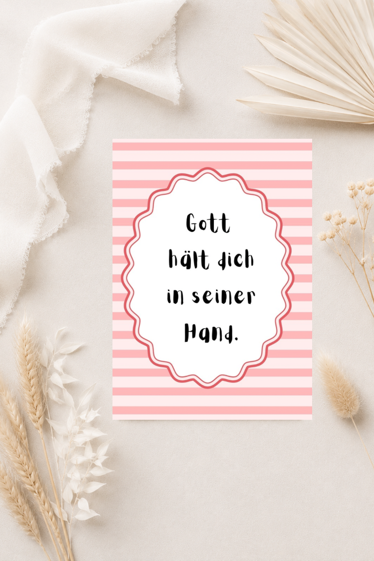 christliche Postkarte A6 - Gott hält dich in seiner Hand